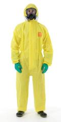COVERALL DISPOSABLE MICROCHEM 3000 - 111 CHEMICAL RESISTANT